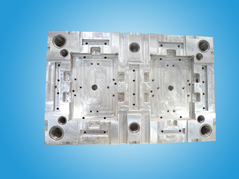 Basic structure of plastic mold design